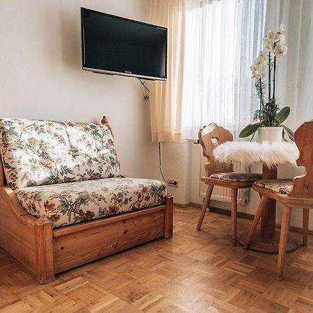 Hotel Krone Tauberrettersheim المظهر الخارجي الصورة