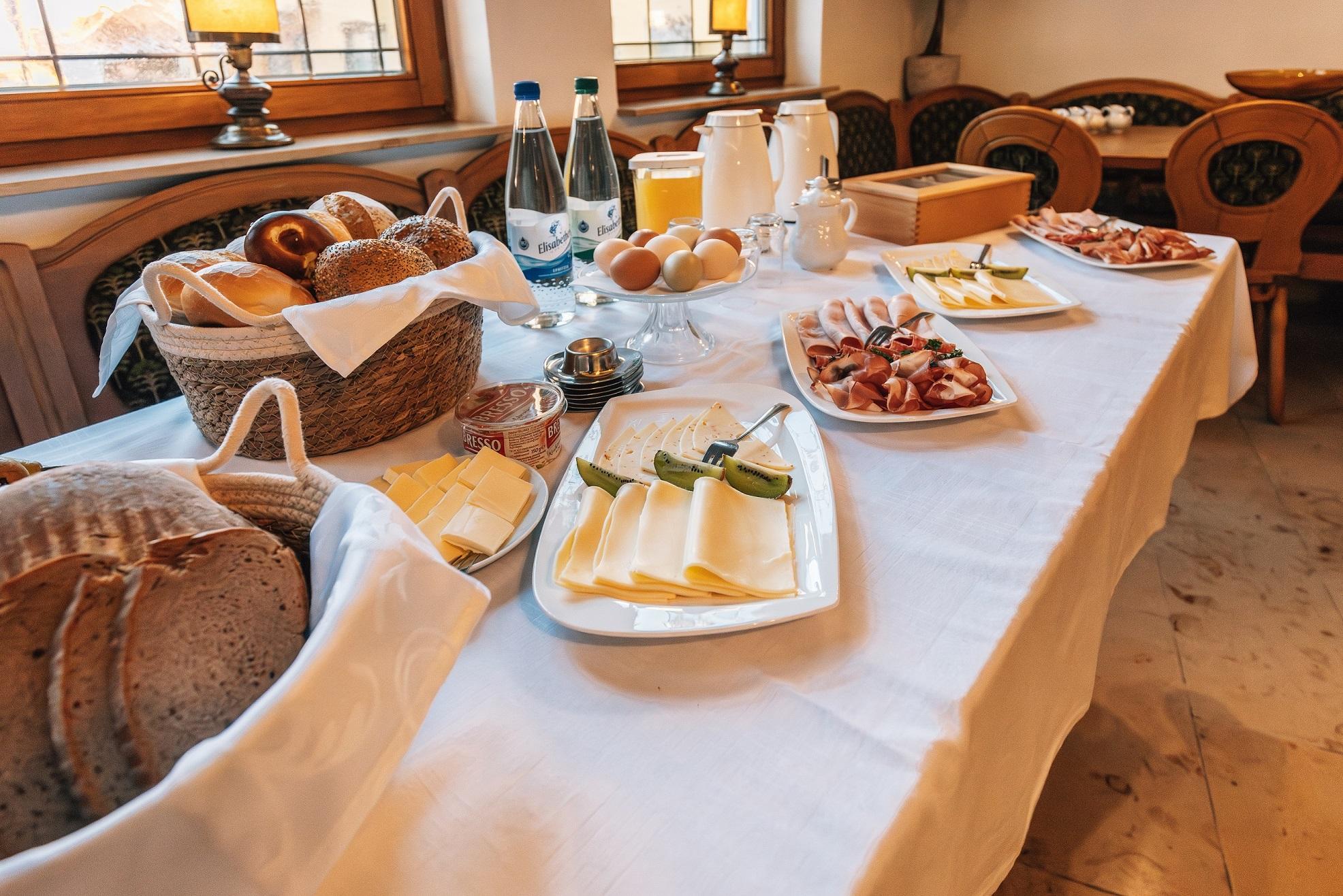 Hotel Krone Tauberrettersheim المظهر الخارجي الصورة